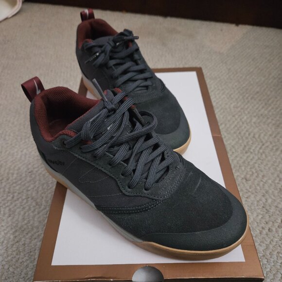 Evolv sneakers - Picture 1 of 6